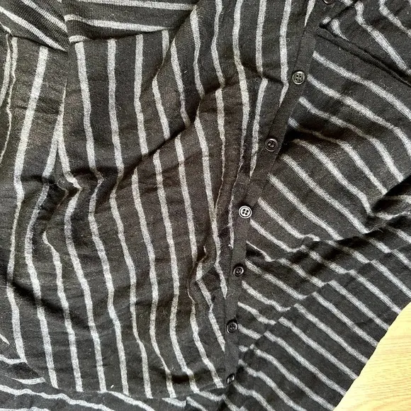 Alice   Olivia Cashmere Cardigan Wrap Infinity Sweater Size XS