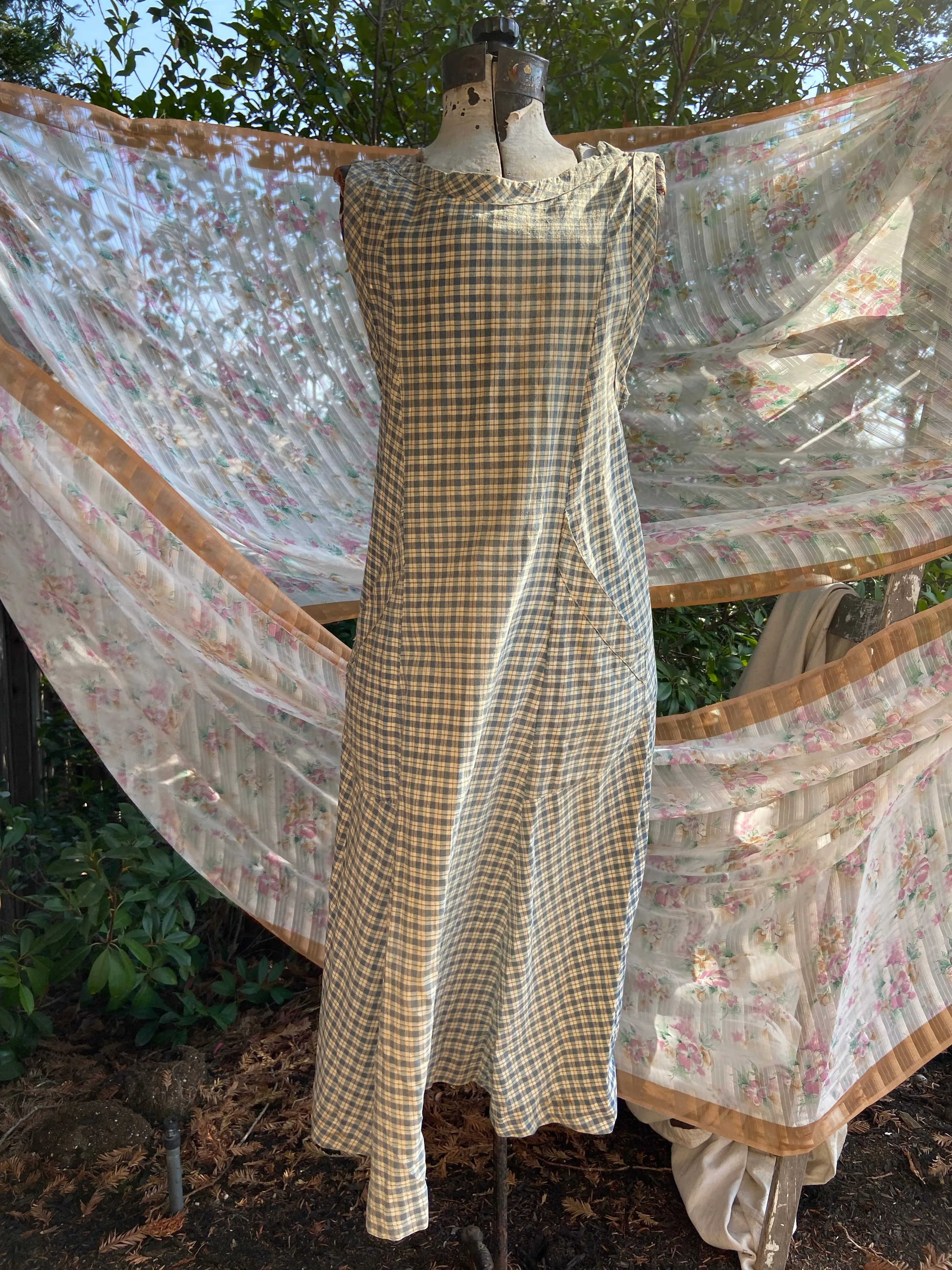 Antique Victorian Homespun Workwear Dress
