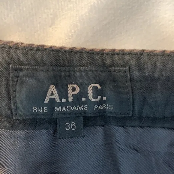 A.P.C. rue madame Paris size 36 brown wool front pleat diagonal lines pockets