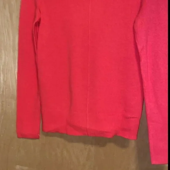 Aqua Orange Cashmere V-Neck Pullover Sweat