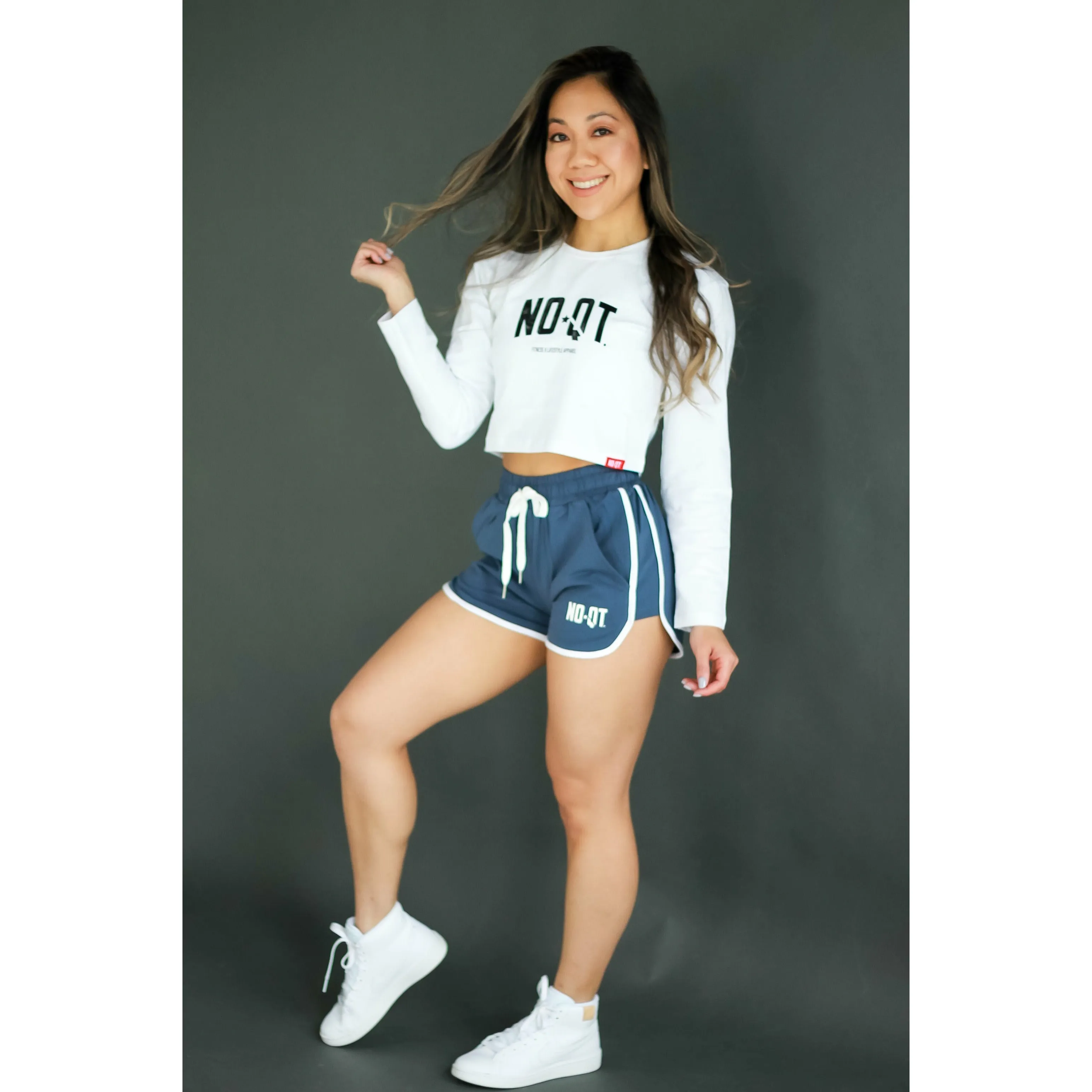 ASPIRE CROPPED LONG SLEEVE - WHITE
