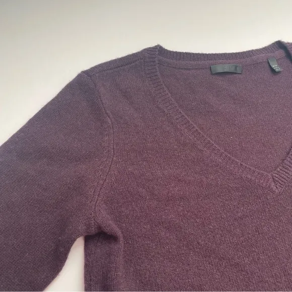 ATM Anthony Thomas Melillo Cashmere V-Neck Sweater Dark Maroon
