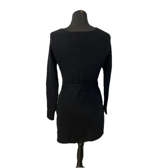 Bloomingdale`s Large 100% Cashmere Knit V Neck Black Tunic Sweater Belt