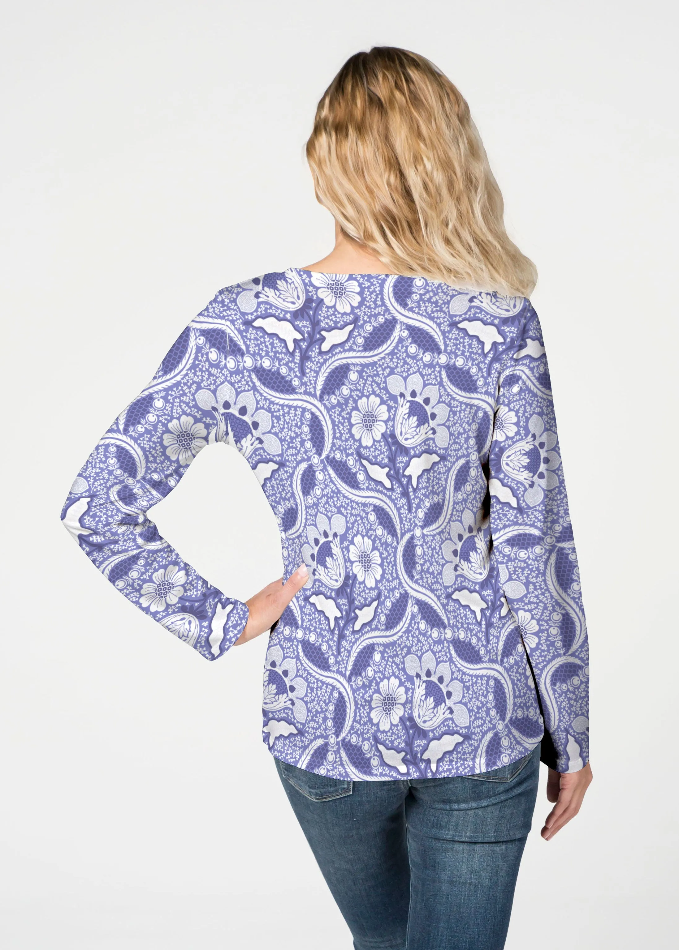 Braided Flower Navy (7917) ~ French Terry V-neck Top