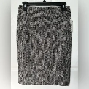 Carlisle Black and White Wool Tweed Pencil Skirt Size 2 NWT