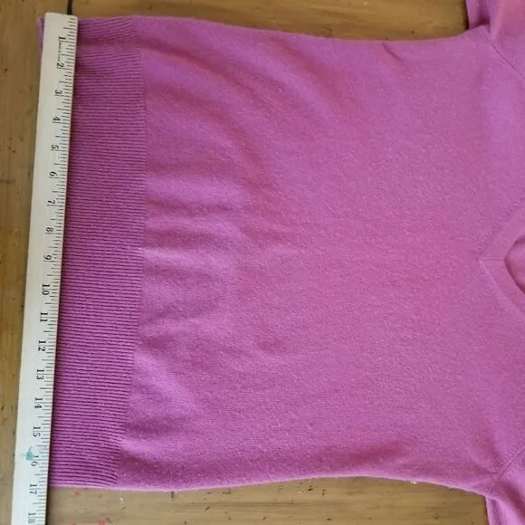 Caslon 100% Cashmere V Neck Sweater, lightweight, Mauve Pink, Size Large