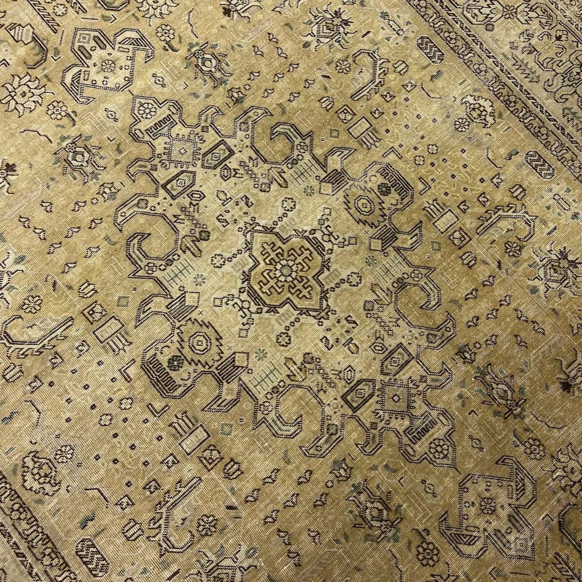 'Clem' Vintage Rug (7 x 10)