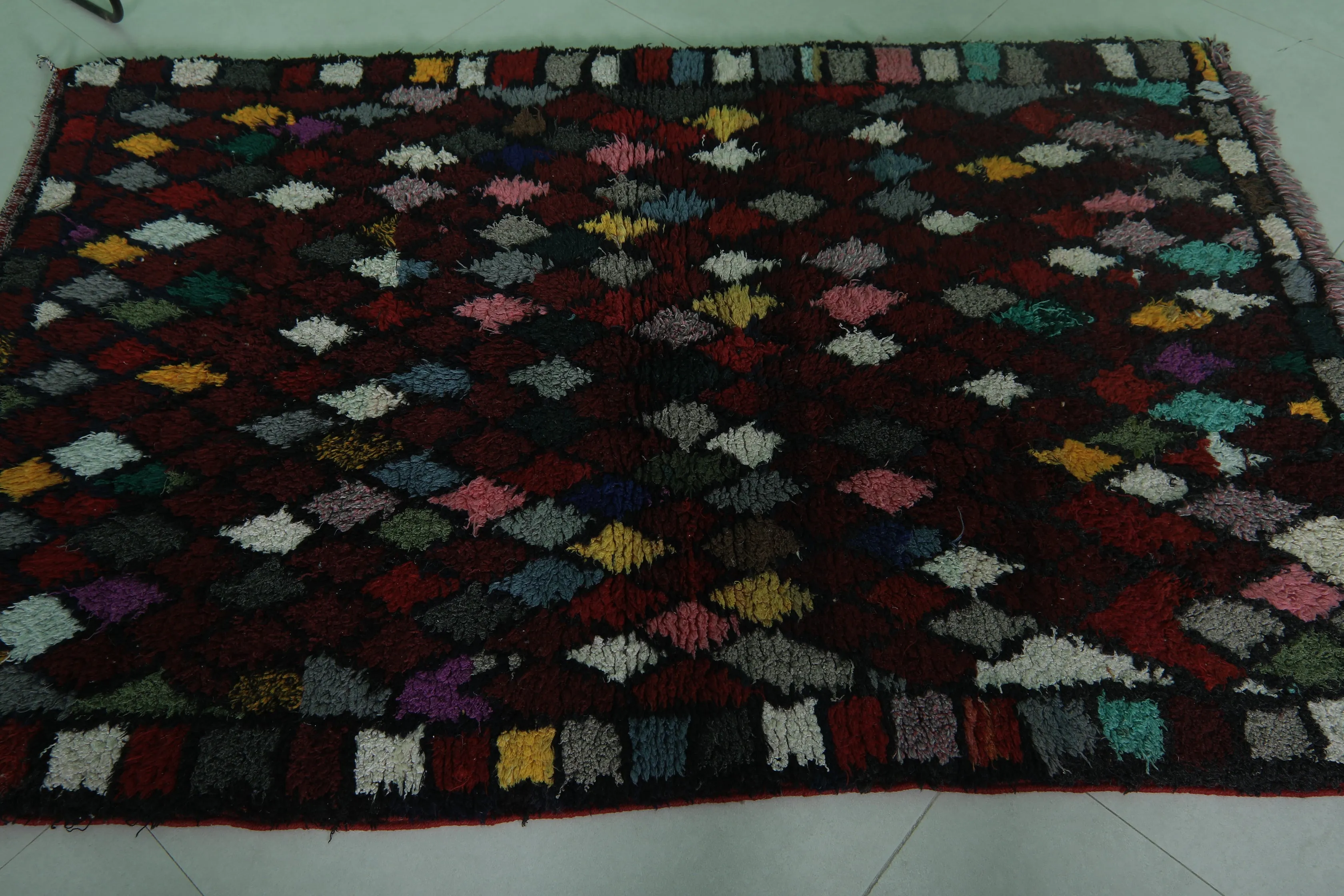 Colorful Moroccan Berber Rug - Handwoven 3.6 X 5.5 Feet | Unique Diamond Pattern