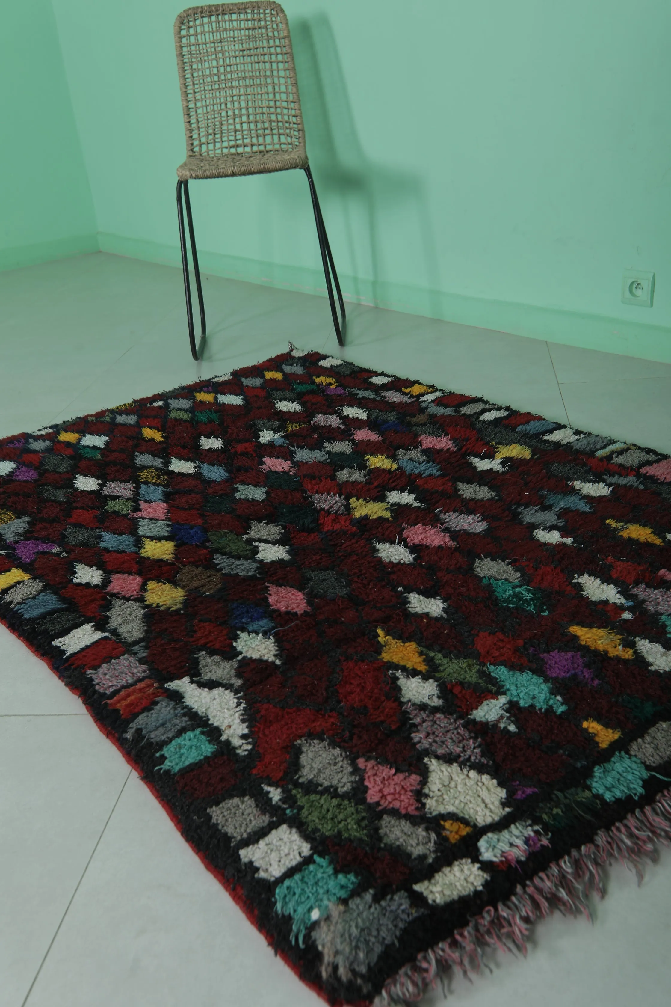 Colorful Moroccan Berber Rug - Handwoven 3.6 X 5.5 Feet | Unique Diamond Pattern