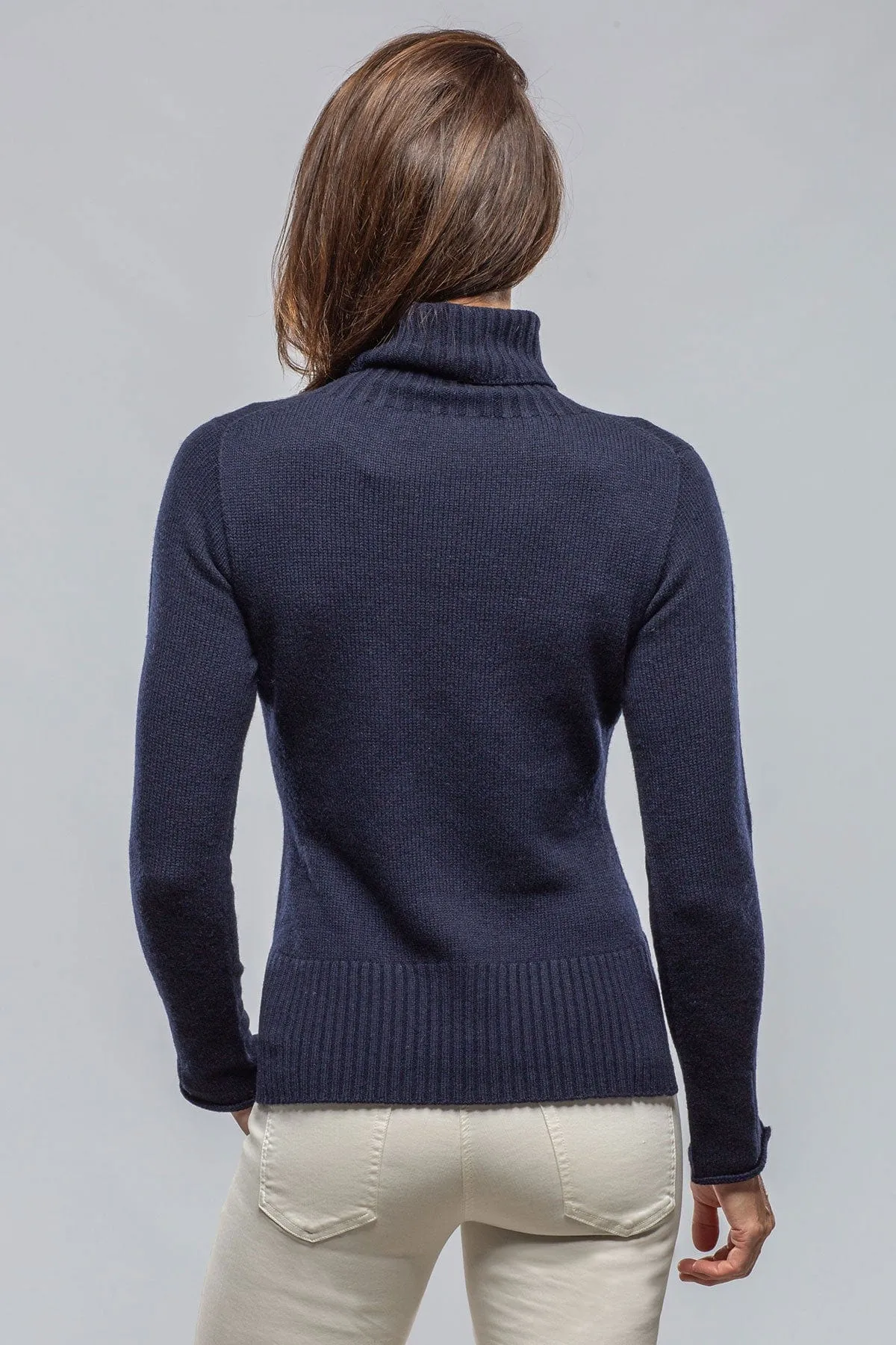 Dori Fitted Sweater In Notte