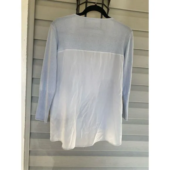 Ecru Baby Blue White Silk Cashmere Blend Sweater V-Neck Blouse Top, Size Medium
