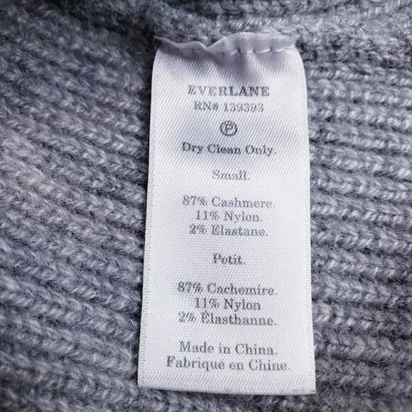 EVERLANE Cashmere Blend Crew Neck Sweater Women's Small *Needs Dry Cleaning*