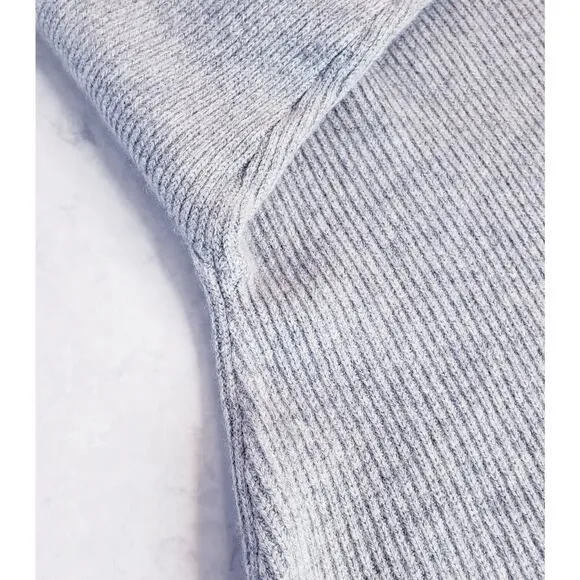 EVERLANE Cashmere Blend Crew Neck Sweater Women's Small *Needs Dry Cleaning*