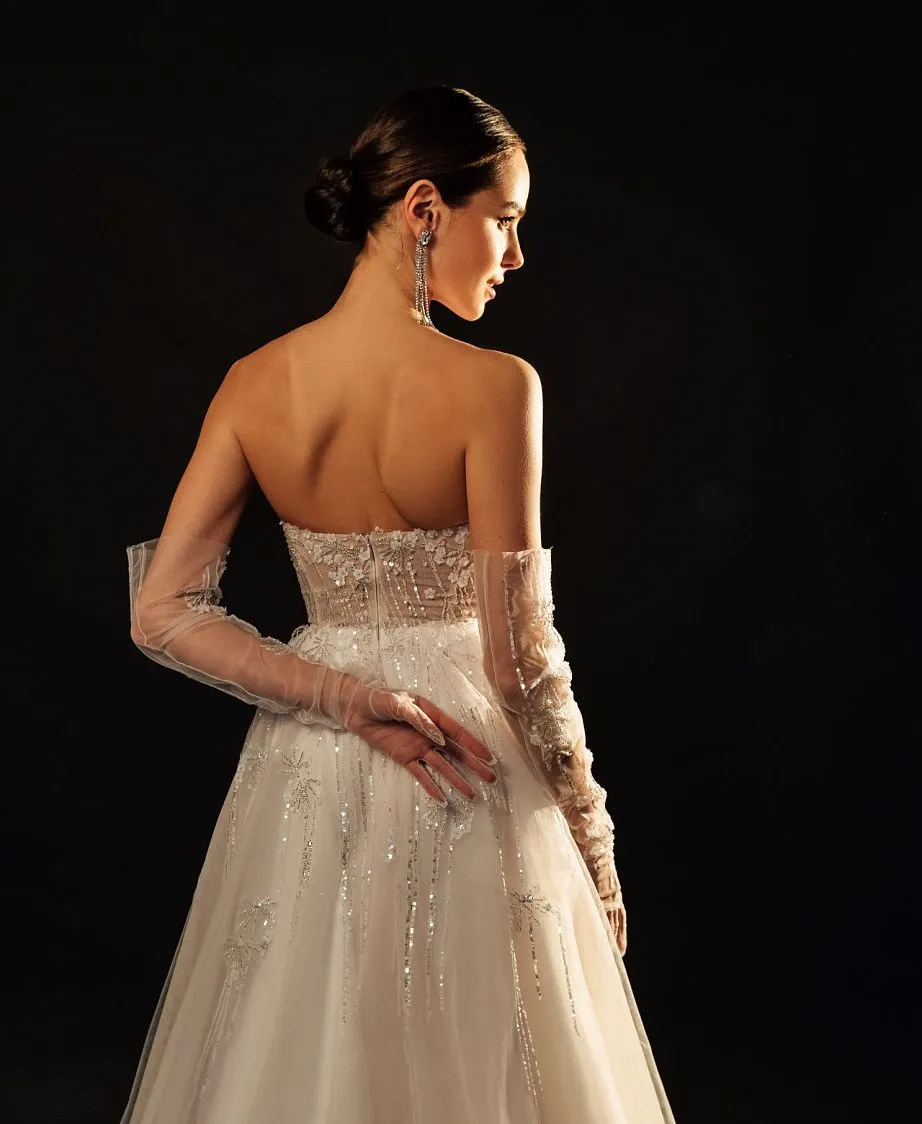 Fashion Sweetheart Neck Sequin Beaded A Line Tulle Wedding Dresses