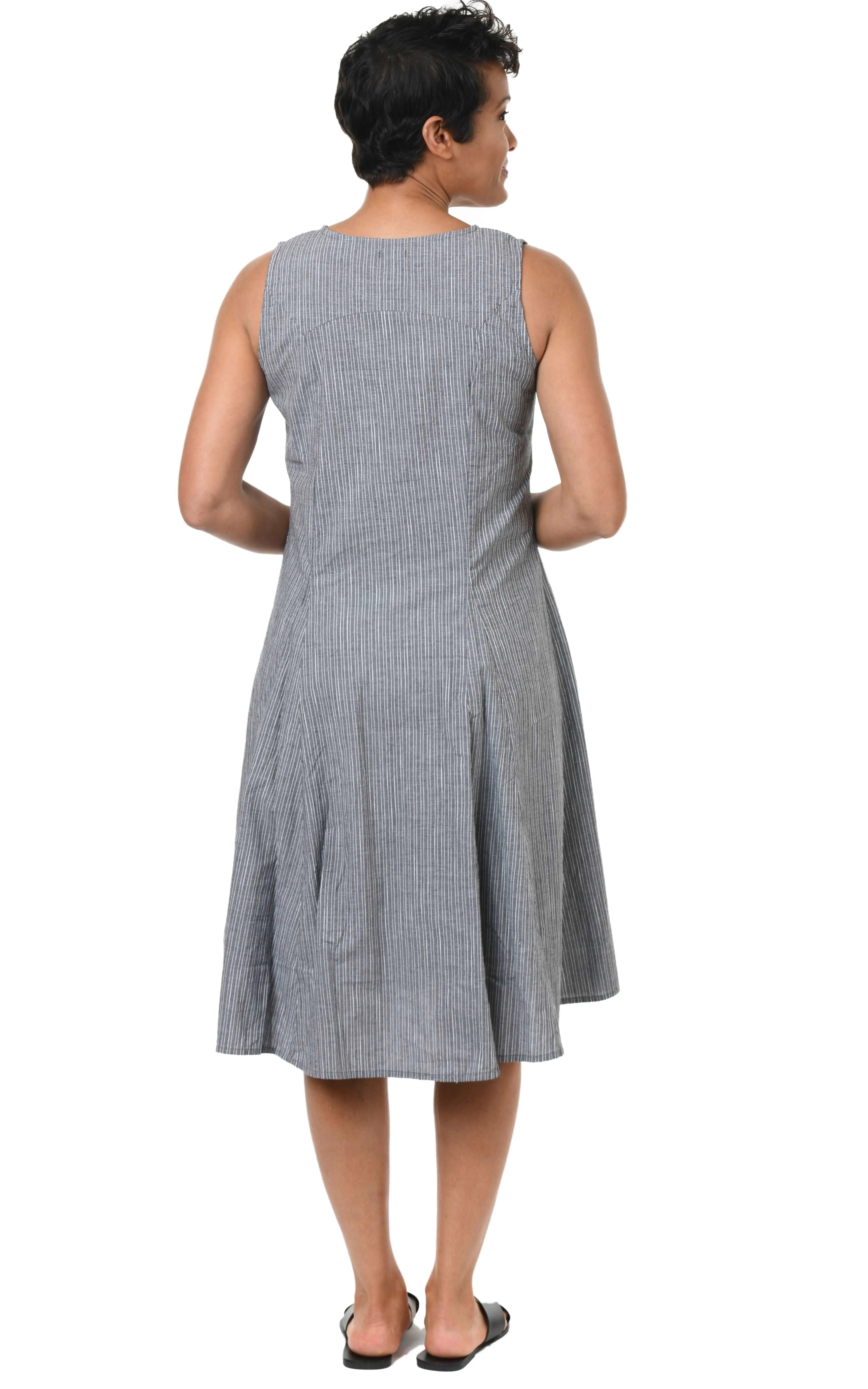 FINAL SALE CV656 Poppie Dress in Vanderbilt*