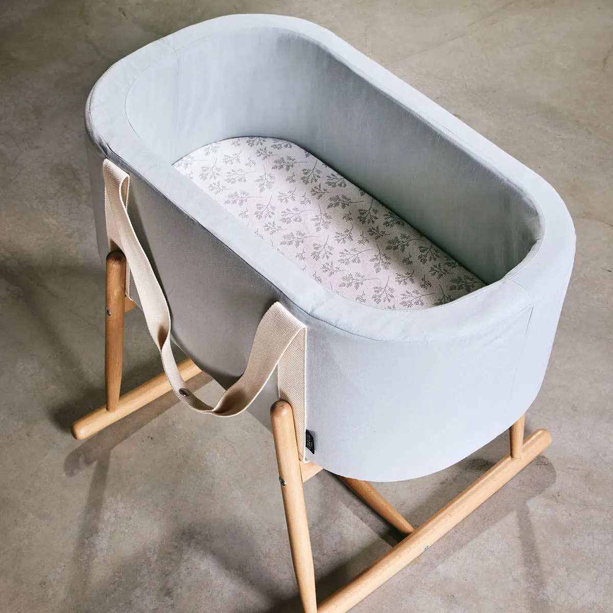 Fitted Sheet for the KUKO Moses Bassinet and KUMI Bassinet by Charlie Crane