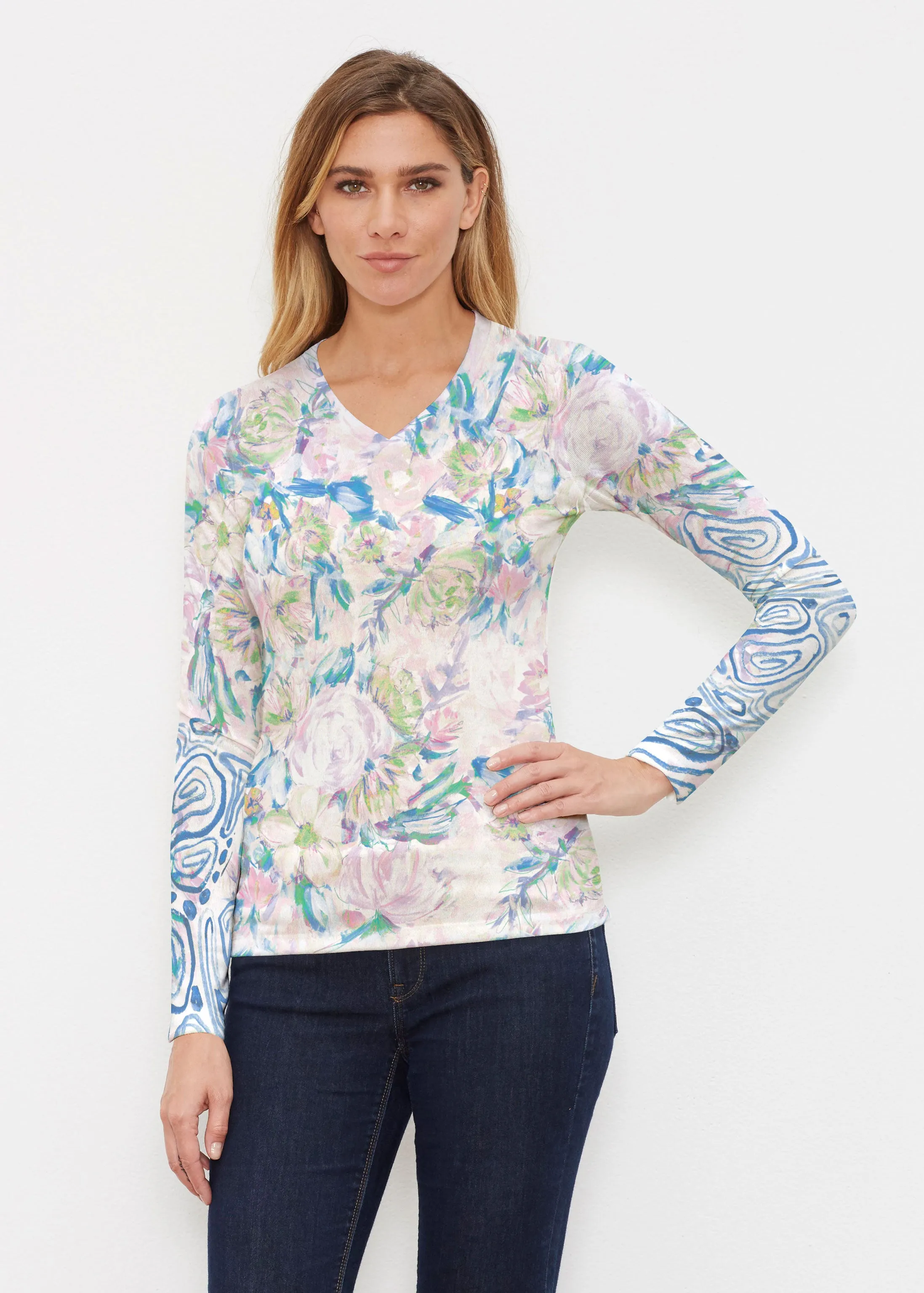 GiGi (17251) ~ Butterknit Long Sleeve V-Neck Top