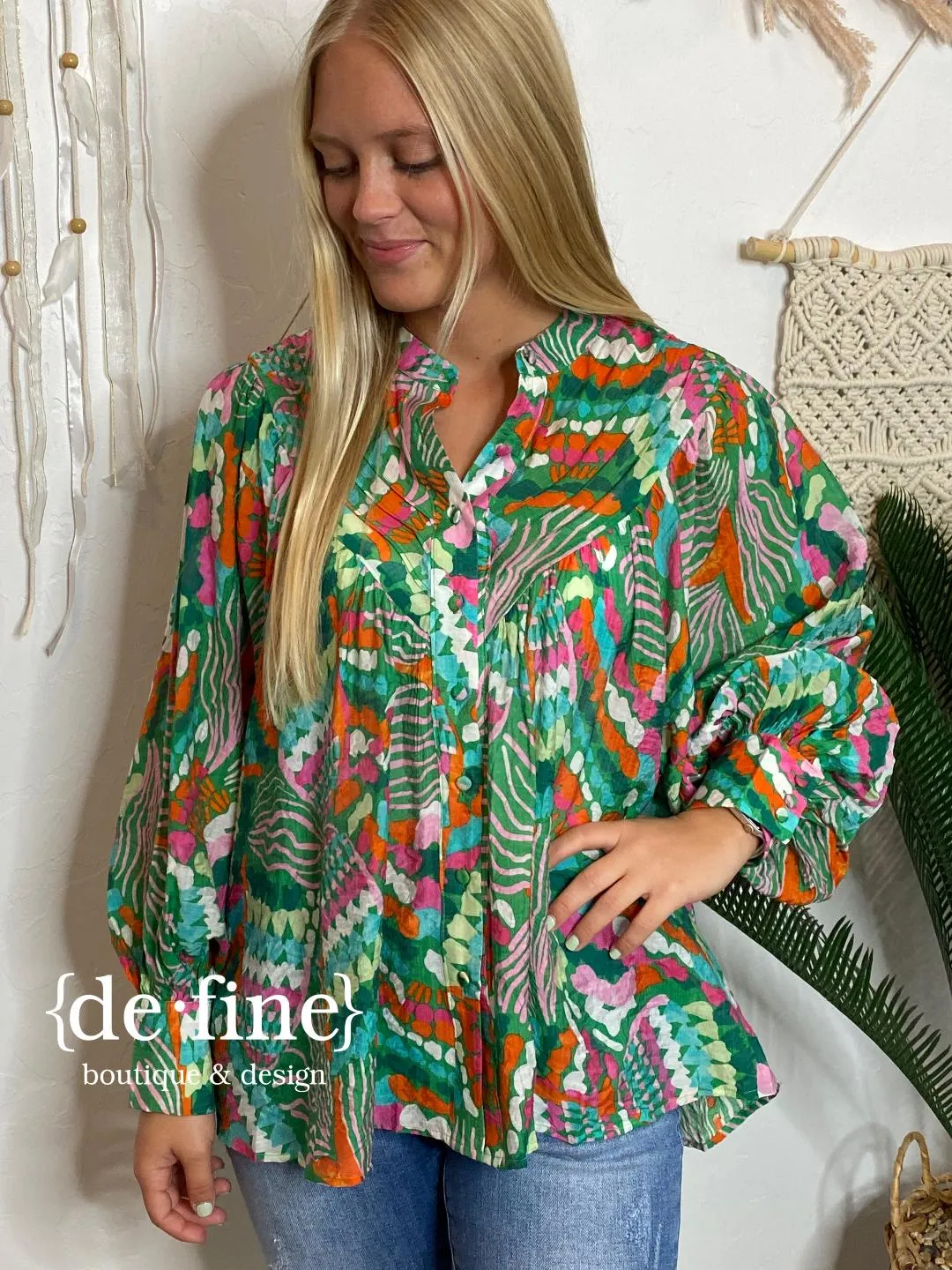 Gimme Gimme Gimme Floral Button Up in Navy or Green