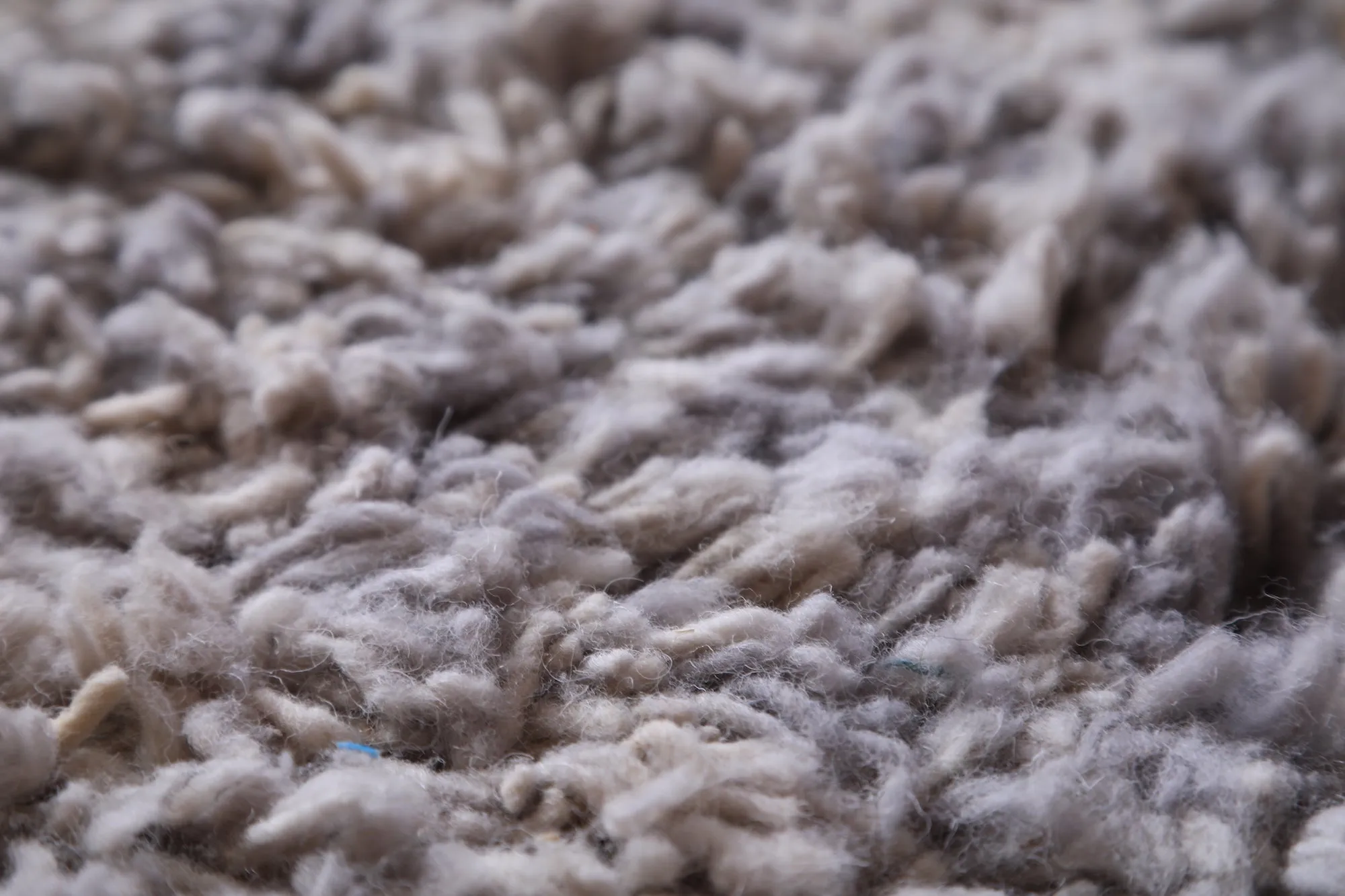 Grey Moroccan rug - Azilal rug - Wool carpet