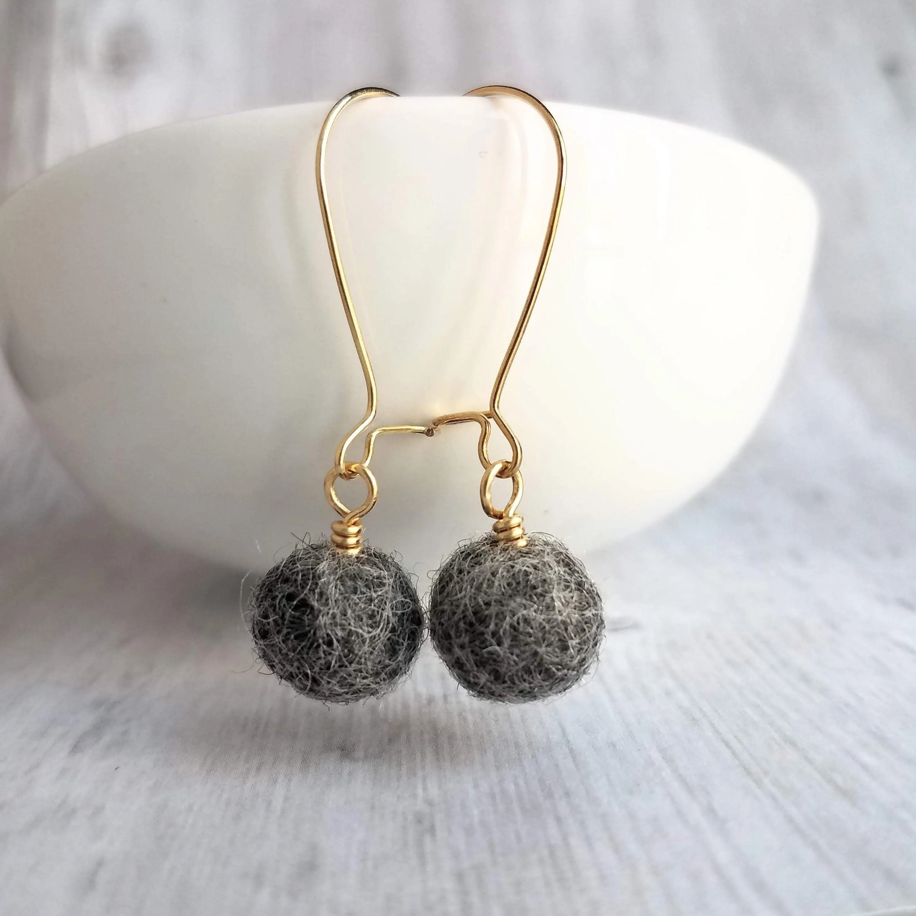 Grey Wool Ball Earrings, needle felt earrings, wooly earring, grey wool earring, tweed earring, latching hook, winter earrings, felted wool