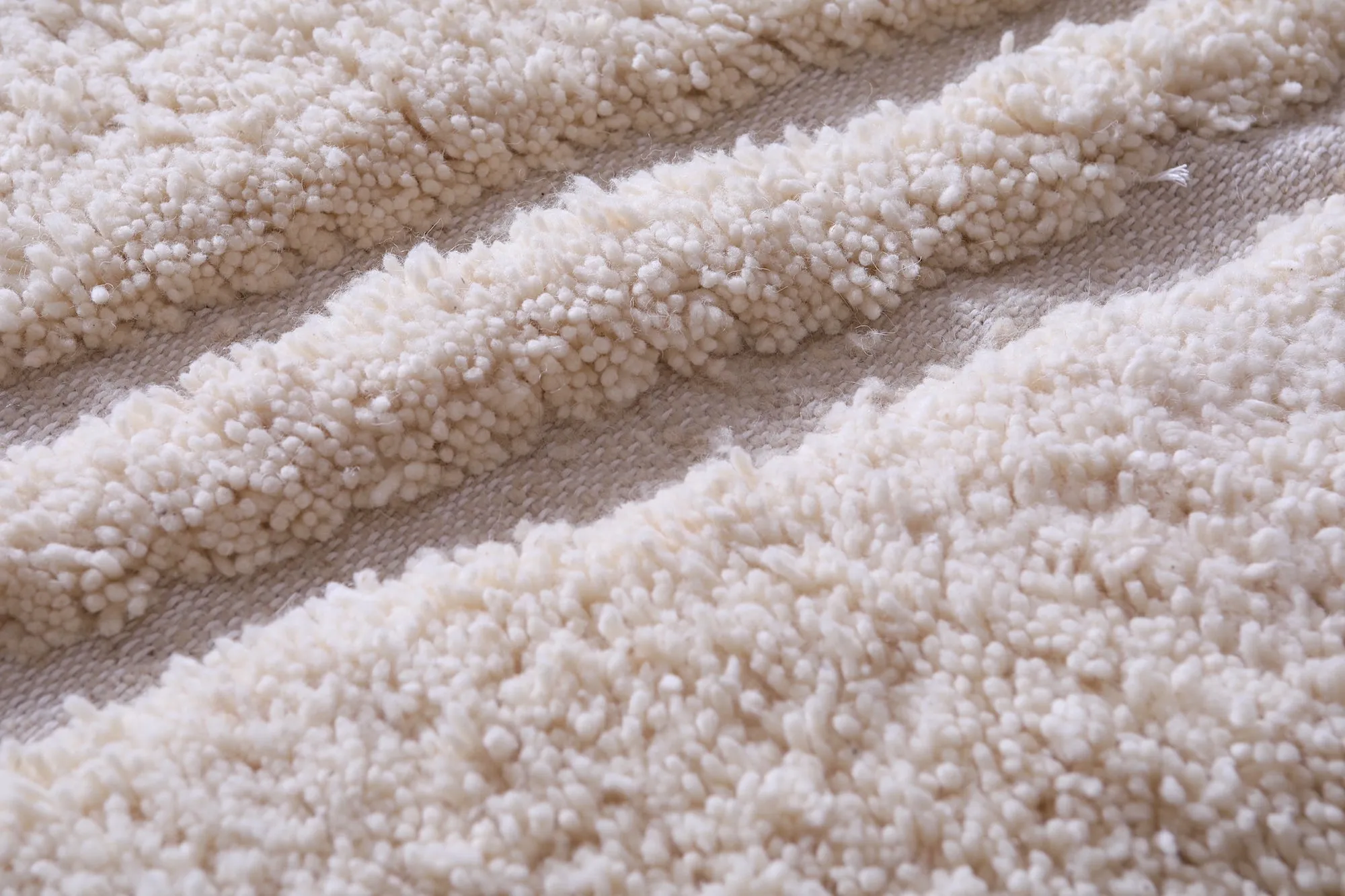 Handmade Berber Rug - Custom Moroccan carpet - Wool rug
