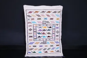 Handwoven White Moroccan Kilim Rug - 3.2x4.6 ft with Colorful Tribal Patterns
