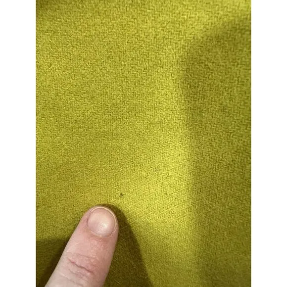 J. Crew Women’s Wool Skirt Size XS 00 Mustard Yellow Preppy Vibrant Mod Office
