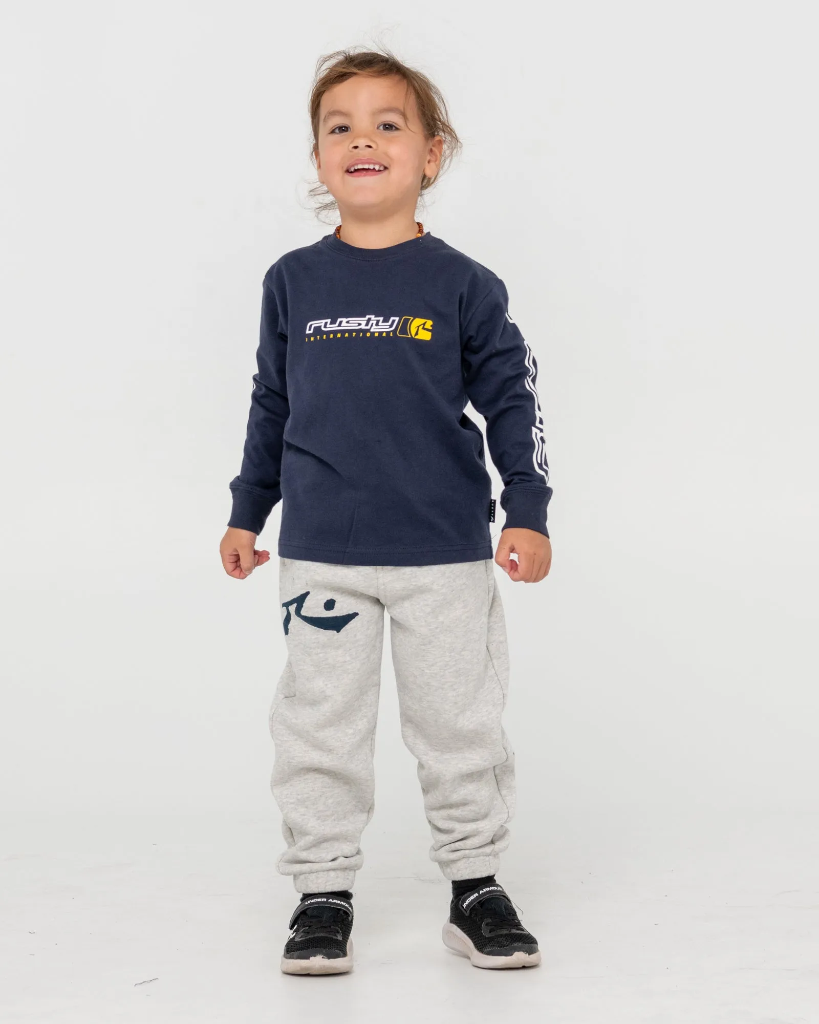Jetsetter Long Sleeve Graphic Tee Runts