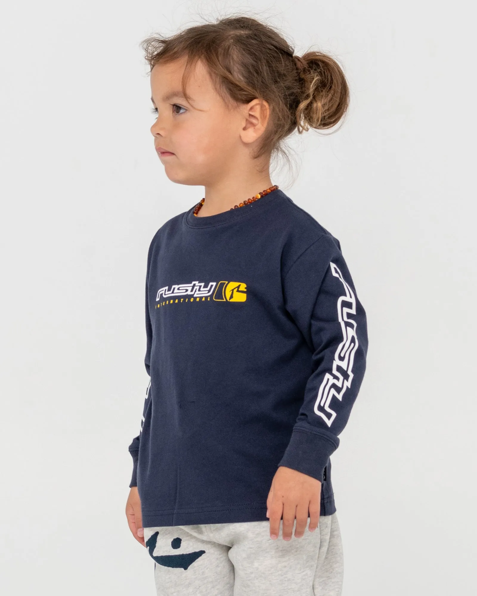 Jetsetter Long Sleeve Graphic Tee Runts