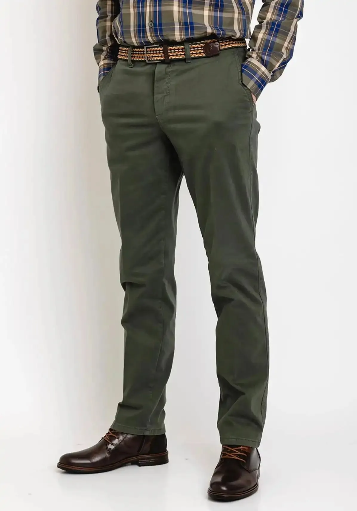 LCDN By Nalo Men's Stretch Fit Chino Trousers With Belt Yansi Green