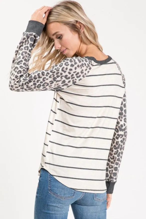 Leopard Contrast Sleeve Top