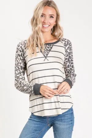 Leopard Contrast Sleeve Top