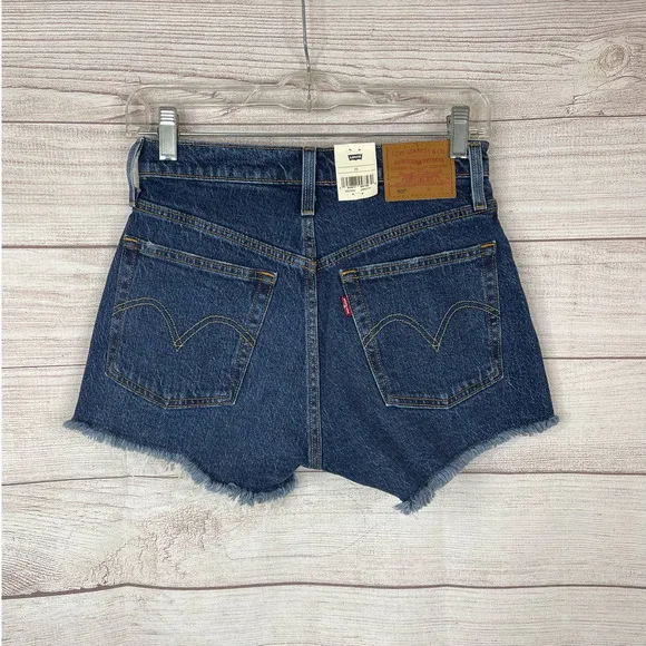 Levi’s 501 High Rise Fitted Through The Hip Denim Jean Shorts Women's Size 25