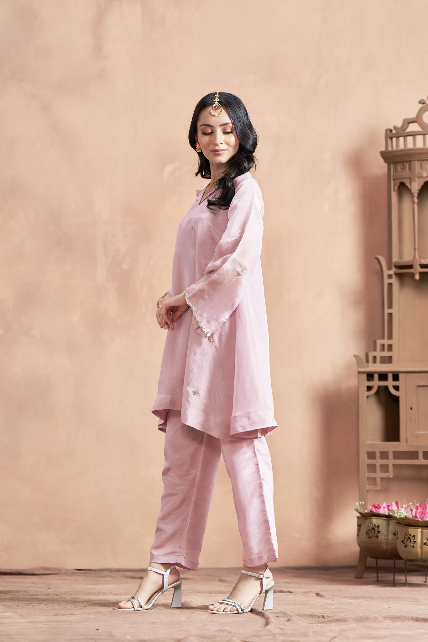 Loose Fitted Shimmer Tissue Co-Ord Set