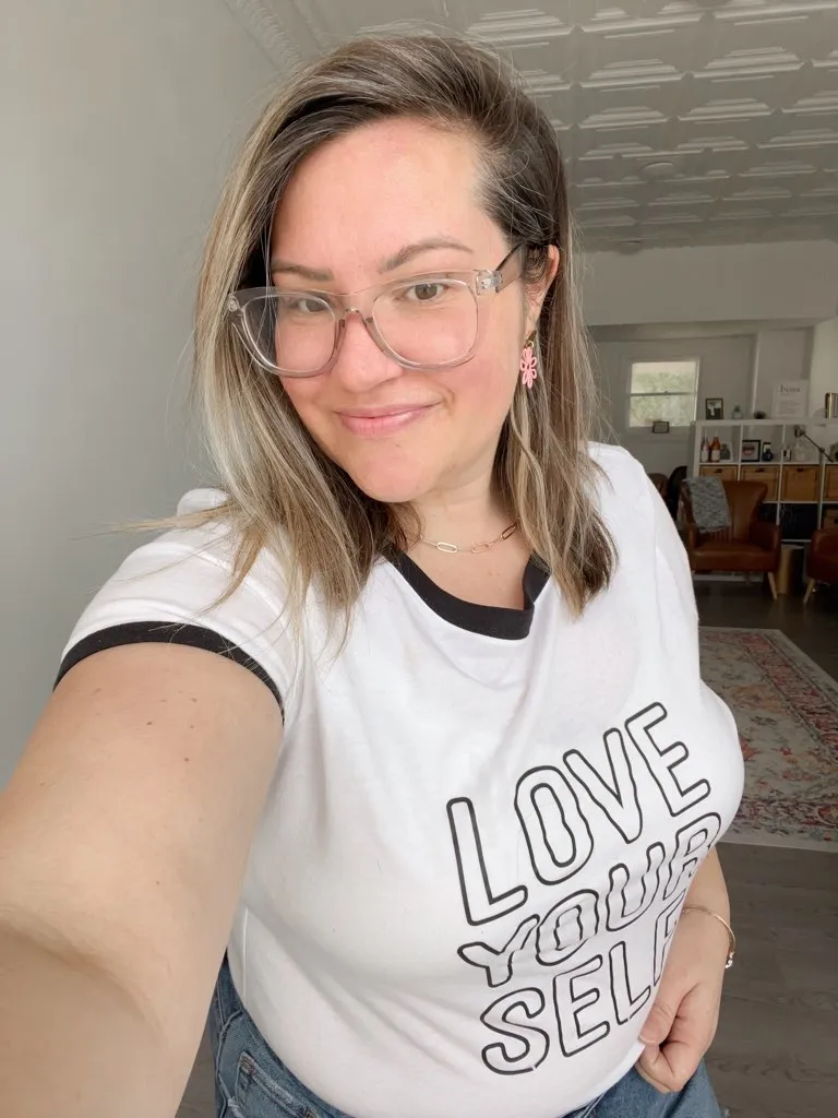 Love Yourself - Retro Fitted Ringer