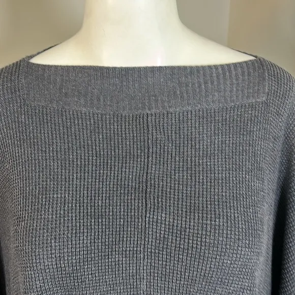 Lululemon Forward Flow Cape Dark Gray Boolux Cashmere Travel Commute One Size