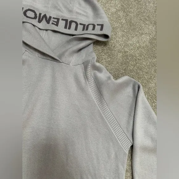 Lululemon - Soothe Away Hoodie in Stargaze Graphite Purple - size 10 - EUC
