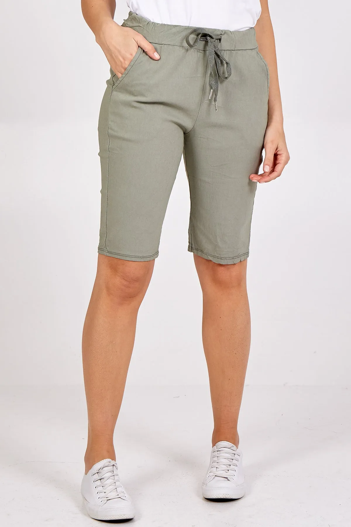 Magic Plain Drawstring Shorts