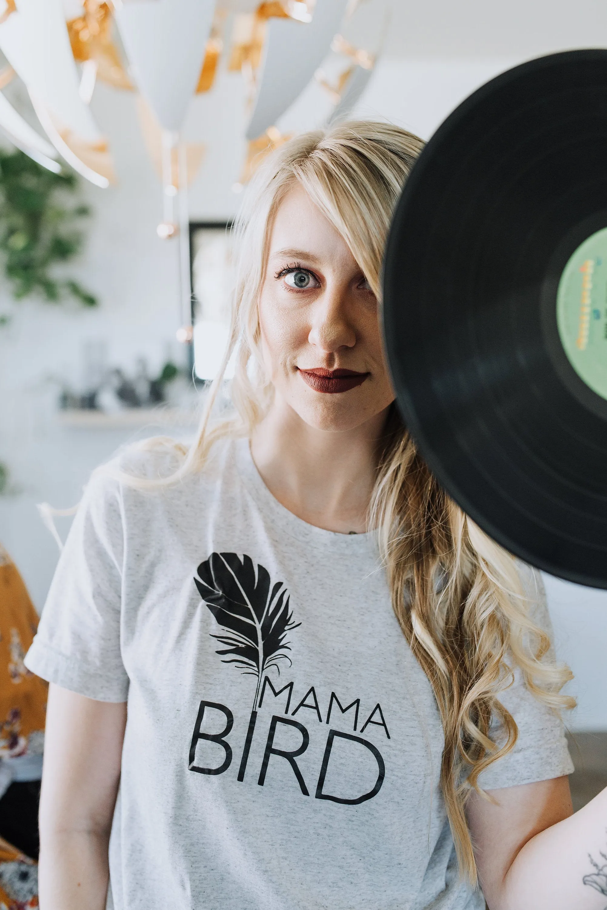 Mama Bird - Retro Fitted Ringer
