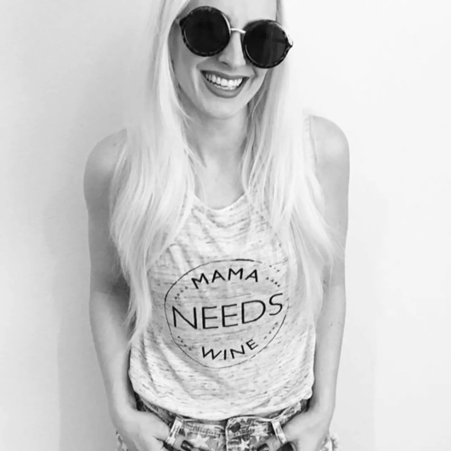 Mama Needs Wine - Retro Fitted Ringer