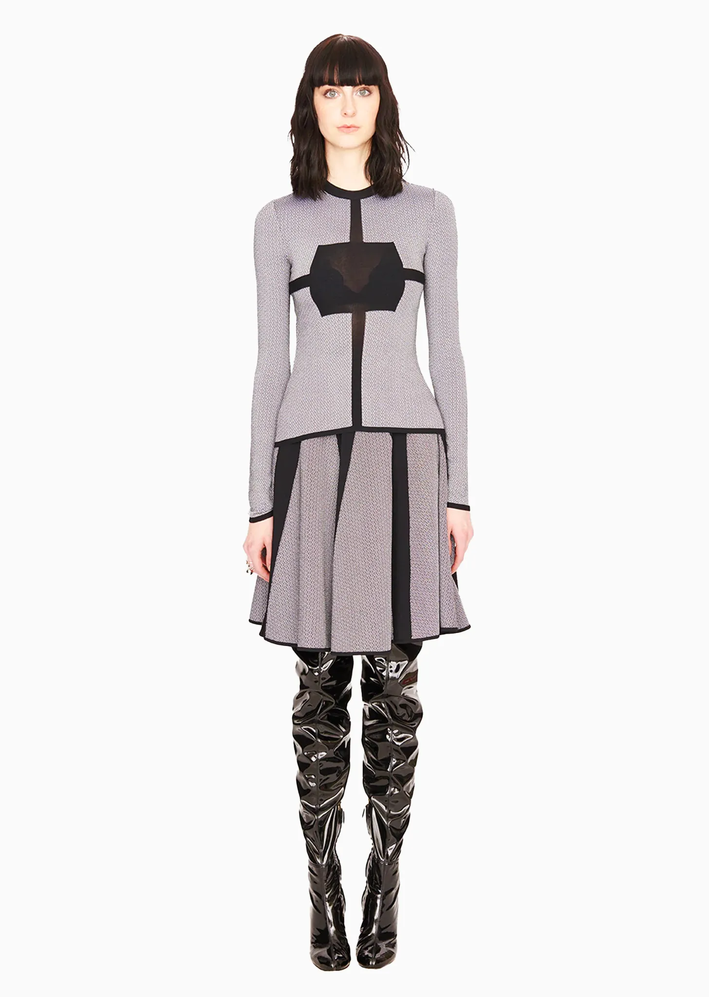 Marianne - Grey Long Sleeve Sweater with a Black Motif