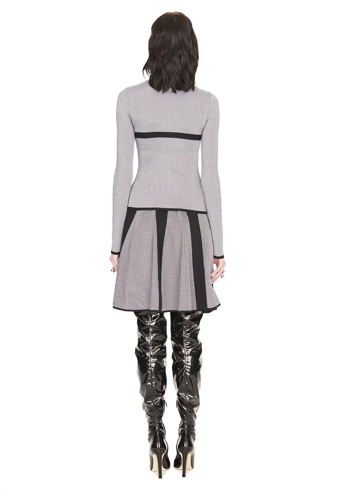 Marianne - Grey Long Sleeve Sweater with a Black Motif