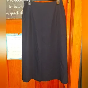 MaxMara Black Midi Pencil Skirt for Work