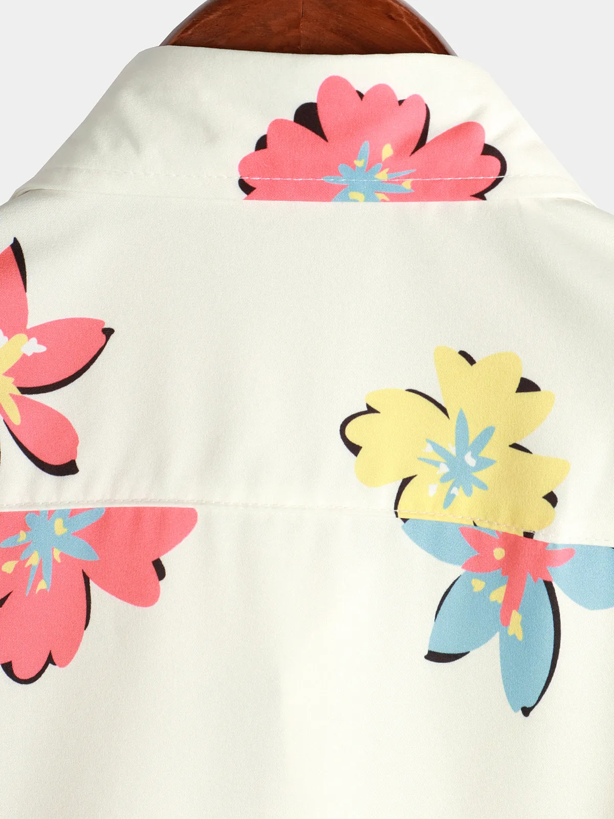 Men's Summer Floral Print White Top Button Up Short Sleeve Shirt