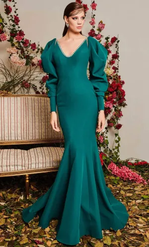 MNM COUTURE N0495