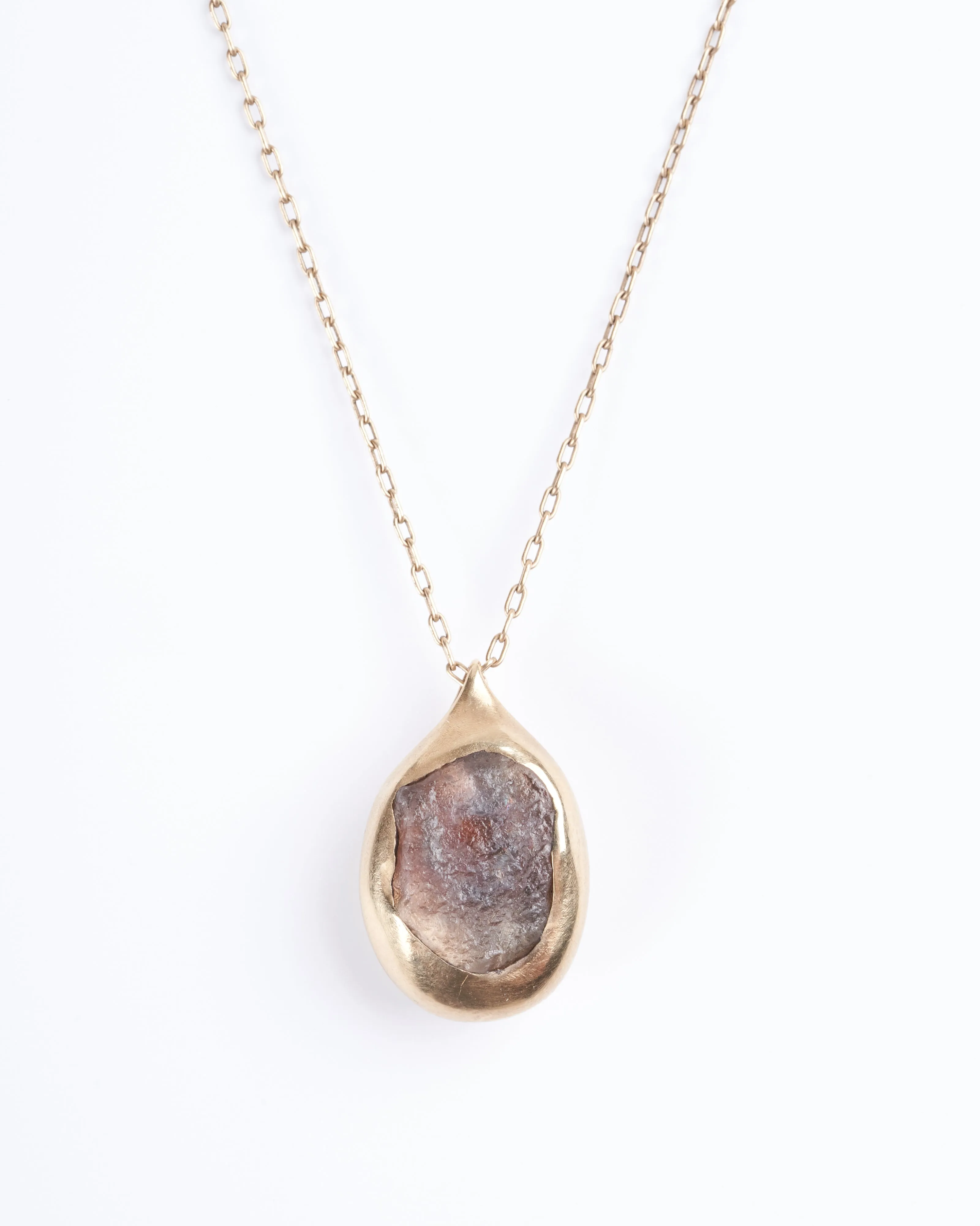 montana sapphire pendant w/18k - gold