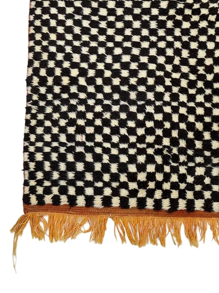 Moroccan area rug from Tazenakht, Wool and Thread, 192cm x 166cm or 6.30ft x 5.45ft