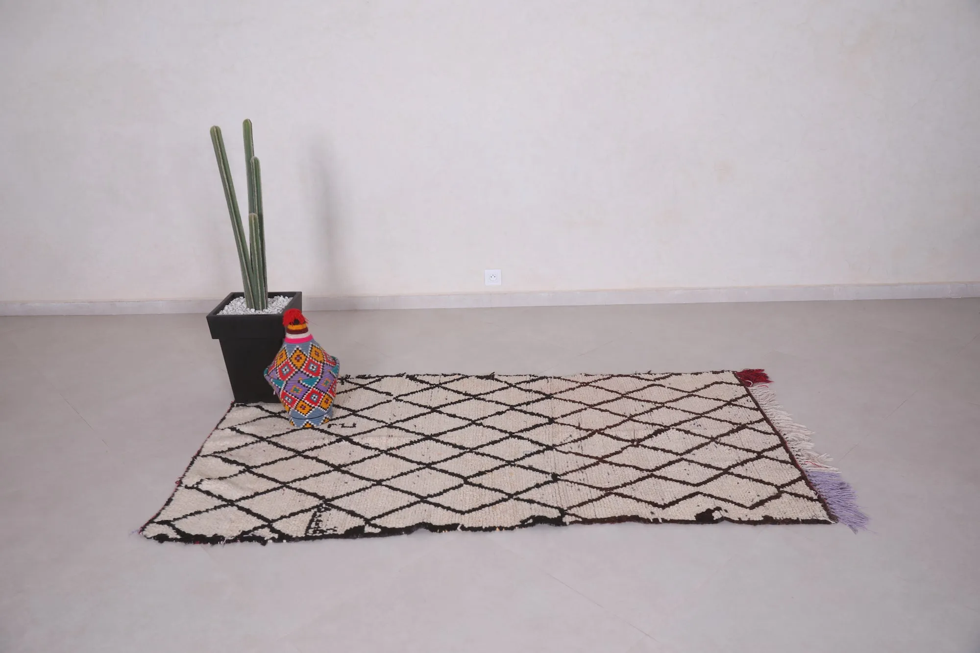 Moroccan Beni Ourain Rug – 3.3 x 6.6 ft Handwoven Wool Carpet