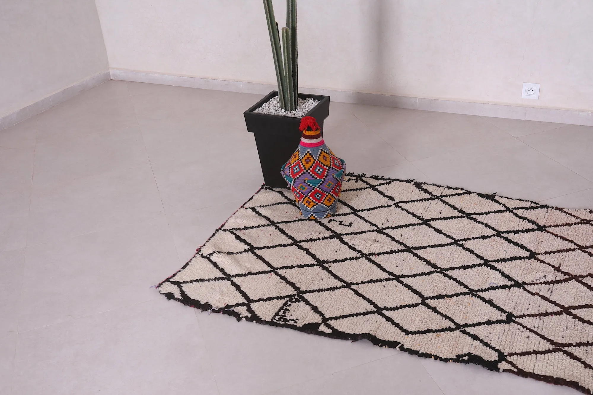 Moroccan Beni Ourain Rug – 3.3 x 6.6 ft Handwoven Wool Carpet