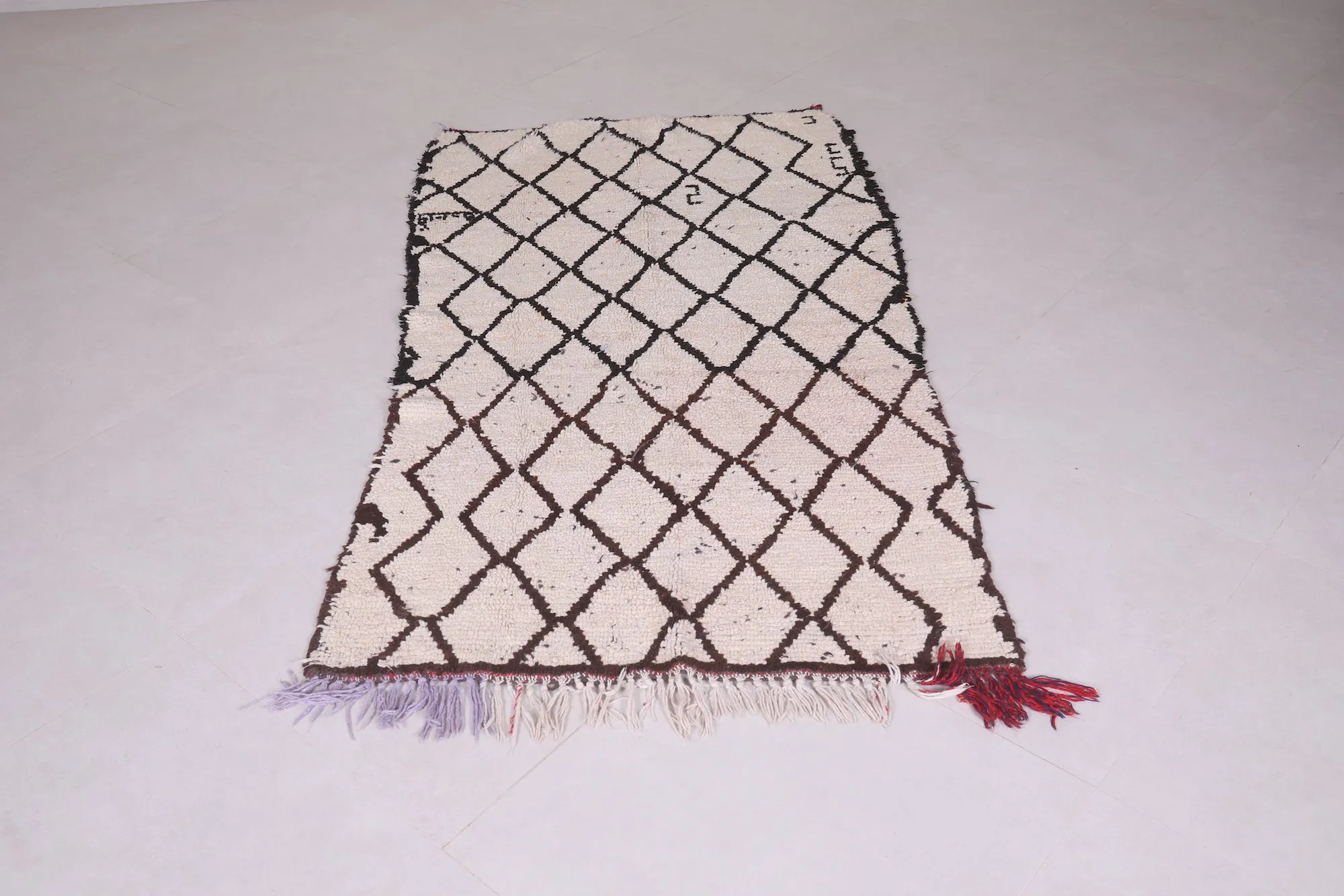 Moroccan Beni Ourain Rug – 3.3 x 6.6 ft Handwoven Wool Carpet